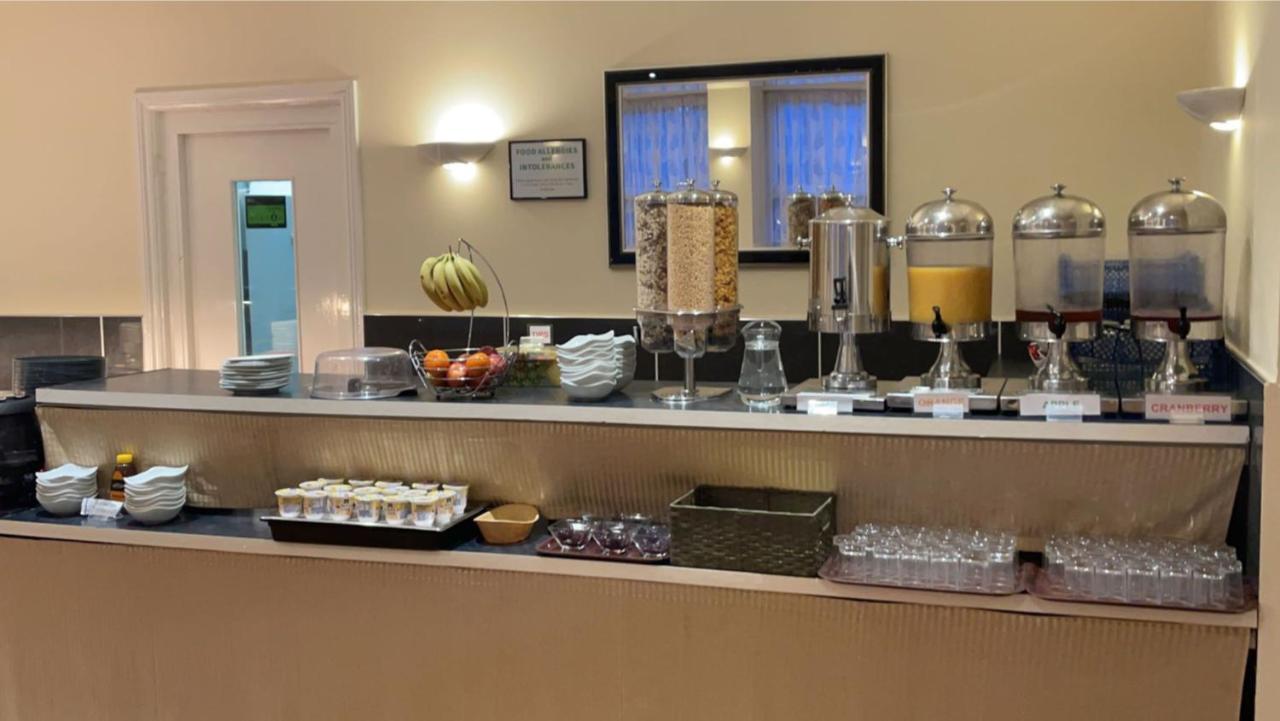 Hotel Royal Grosvenor 2*